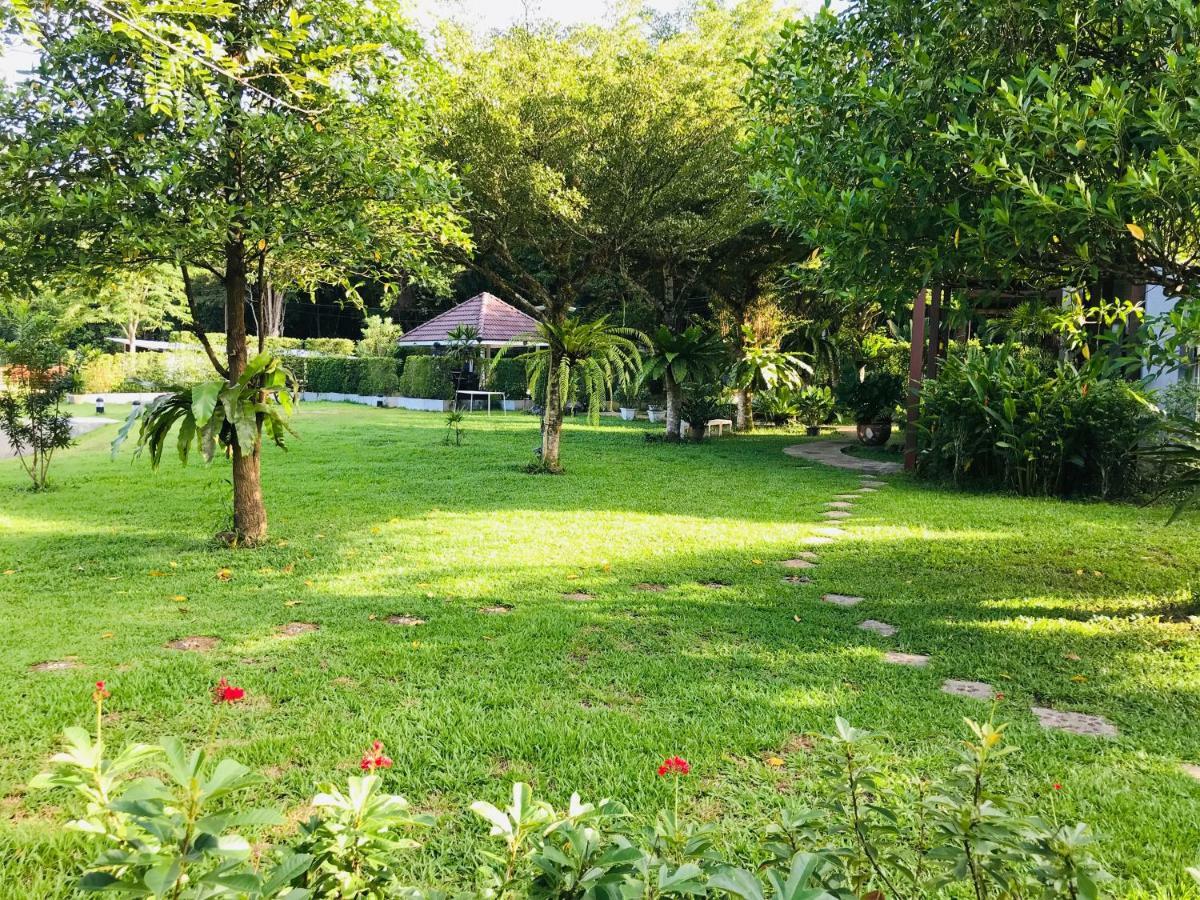 Montania Lifestyle Hotel Khao Sok National Park Экстерьер фото